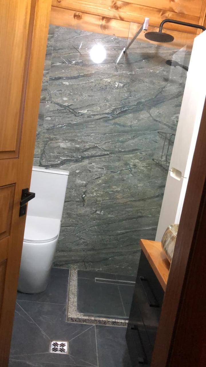 Zeneli Alpin Chalet Cerem Buitenkant foto